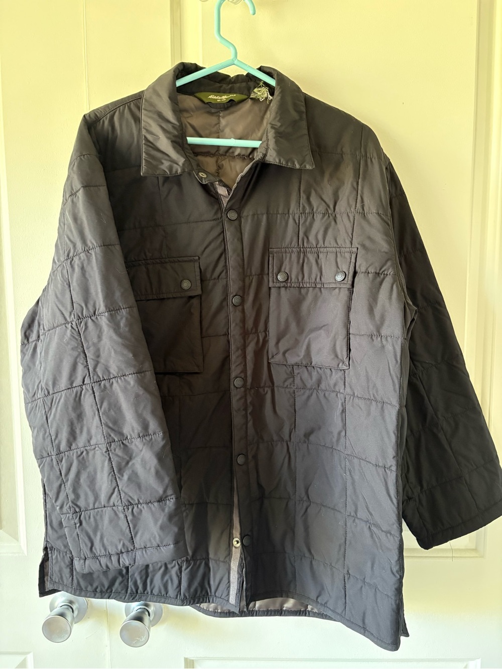 Eddie Bauer Women’s Quilted Dark Gray Shirt Jacket